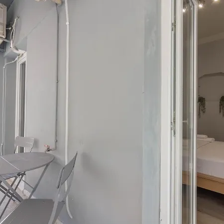 Sevalie Apt 4 Athens